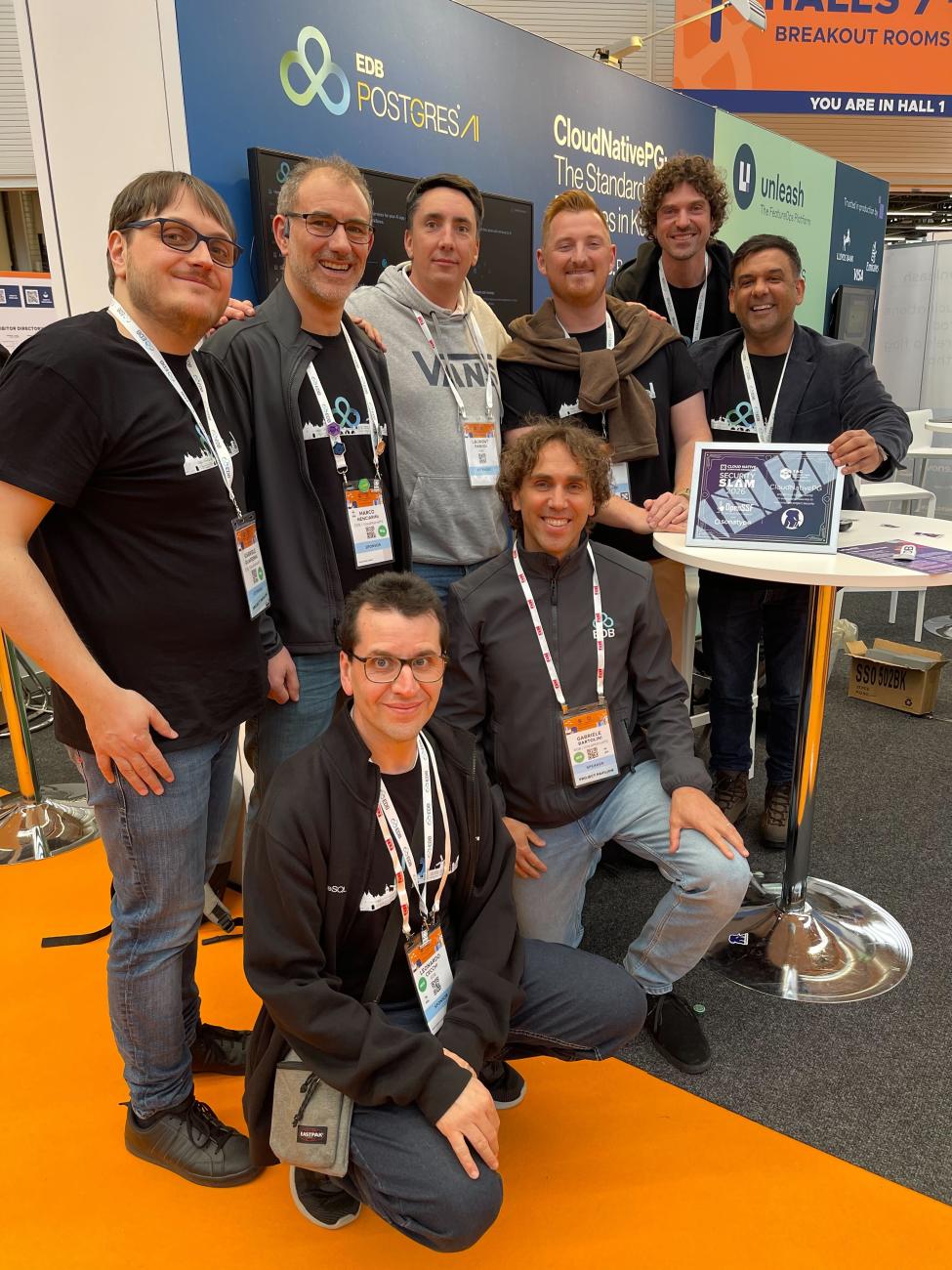 Laurent Parodi (HSBC and Gabriele Bartolini's co-speaker) joins the booth