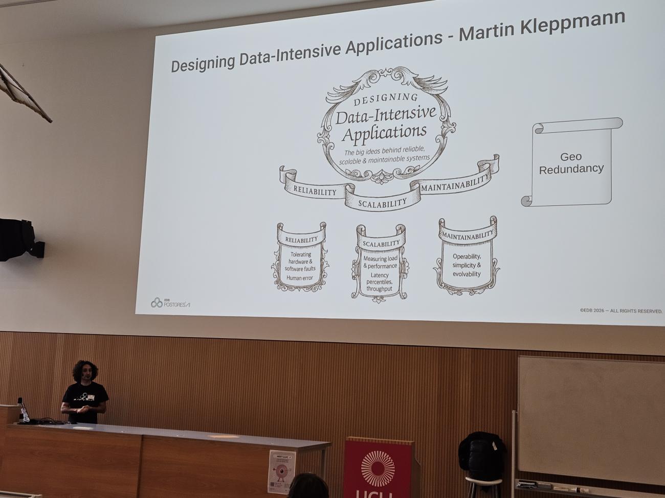 Boriss Mejias presenting his PGConf BE session