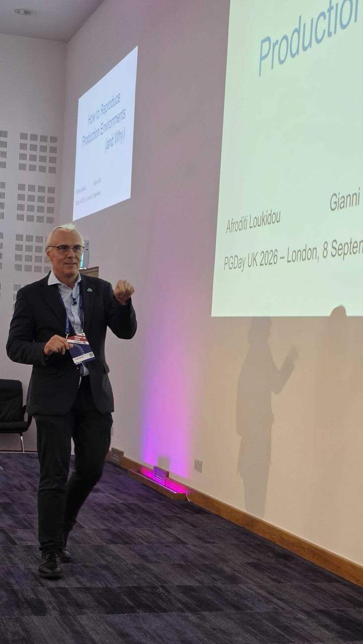 Gianni Ciolli presenting at PGDay UK