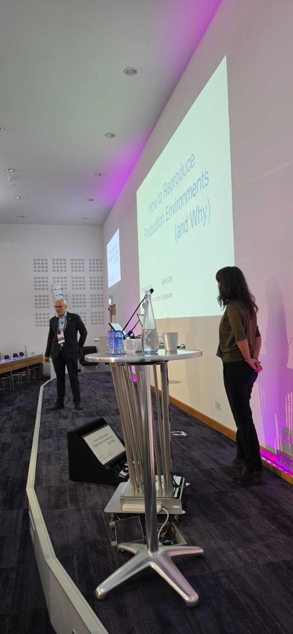 Gianni Ciolli presenting at PGDay UK